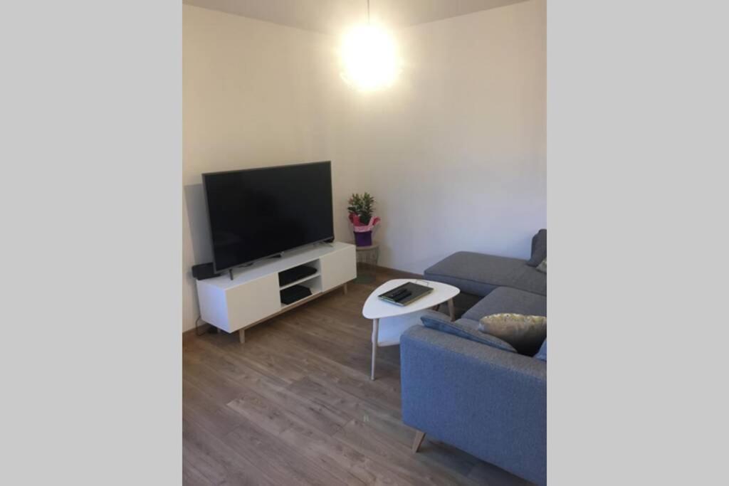 Meuble T2 Moderne En Hyper Centre Apartment วิตแตล ภายนอก รูปภาพ